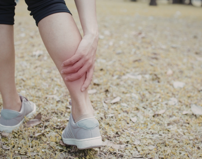 Heavy Legs While Walking: A Circulatory Signal and the Rise of Non-Invasive Treatment Options